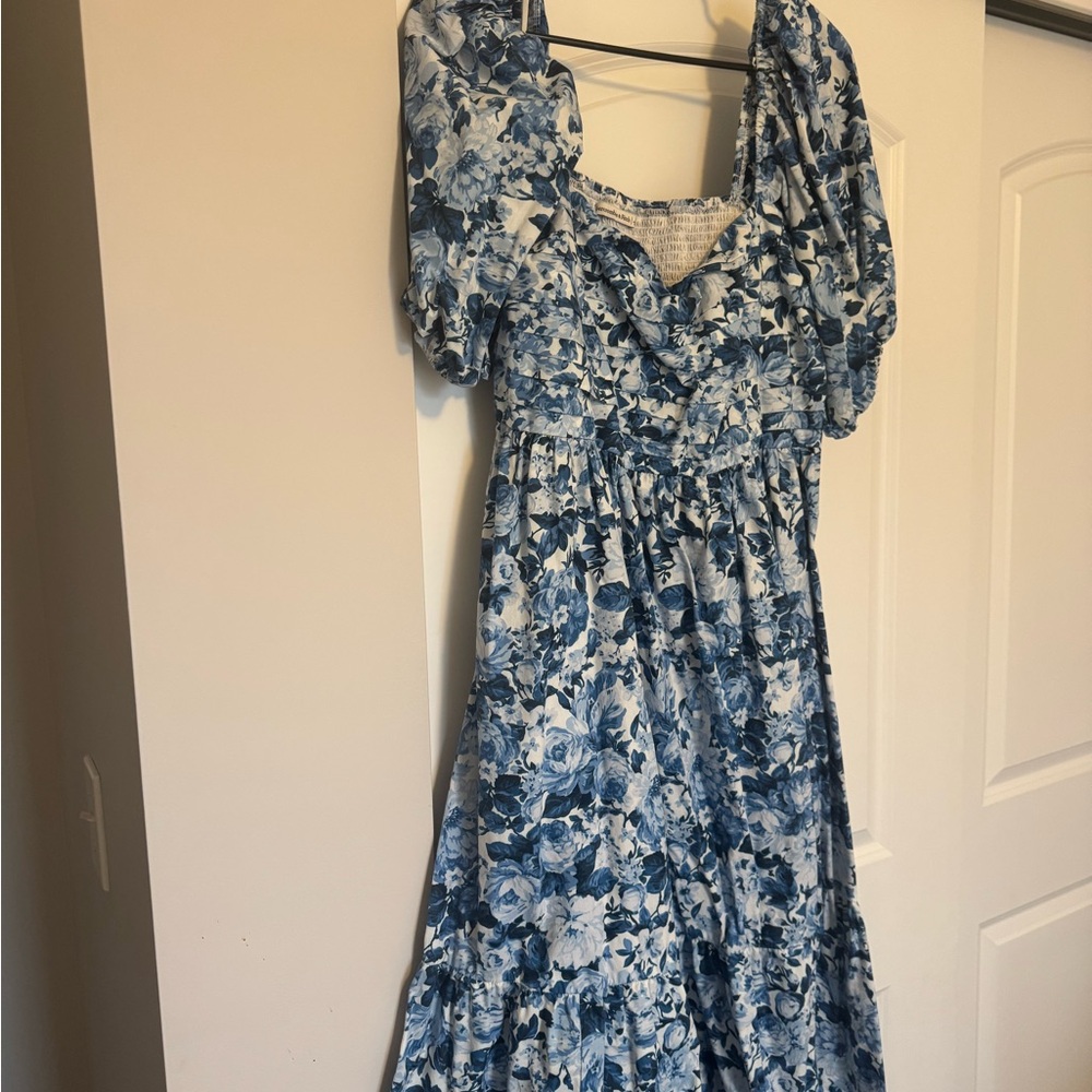 Abercrombie & Fitch Blue Floral Midi Dress